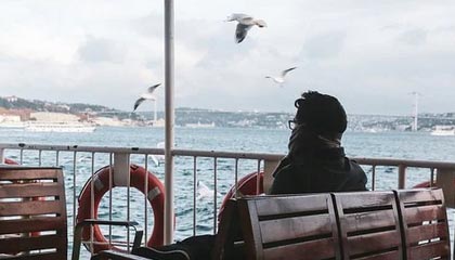 爱游戏体育在线-公牛客场扳平步行者，保持不败，公牛队最新交易资讯